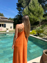 Robe longue ELOÏSE orange porté de dos LILOU